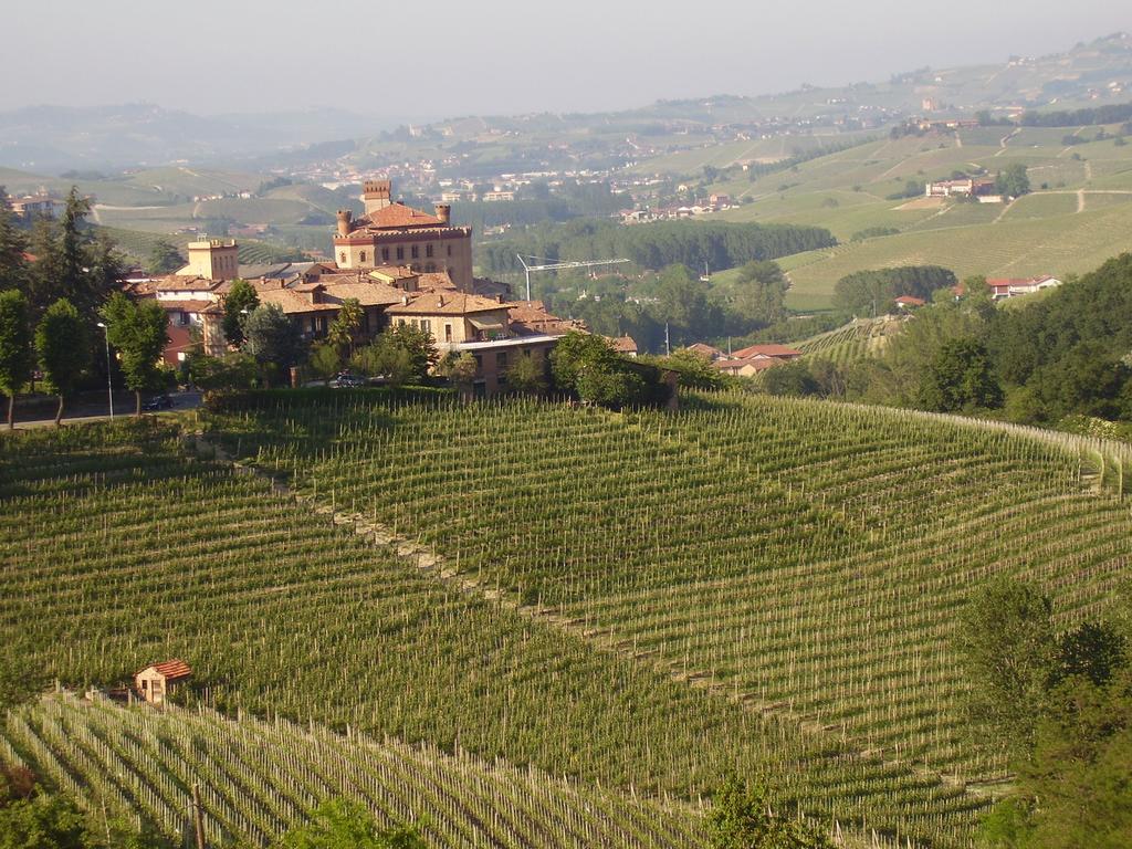 Vila Agriturismo Il Ciabot Barolo Exteriér fotografie